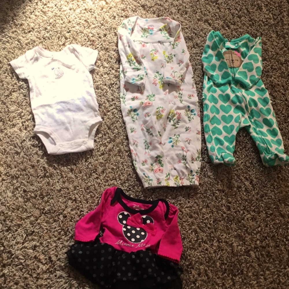 Girls newborn clothes